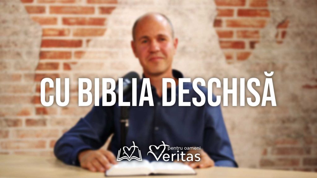Cu Biblia deschisa